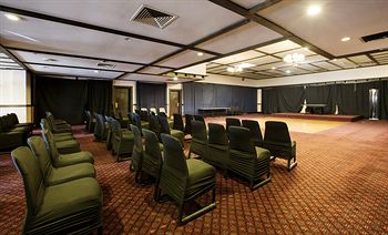 Parkway Hotel - Holiday Cairns 17