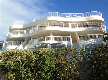 La Mer Penthouse - Holiday Cairns 0