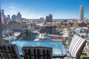 Darlinghurst Apartments - Holiday Cairns 19