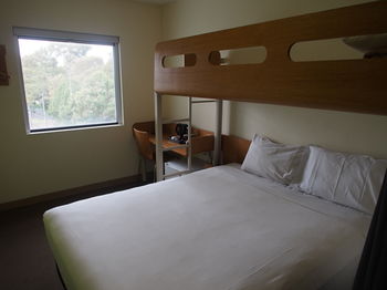 Ibis Budget Sydney Olympic Park - Holiday Cairns 13