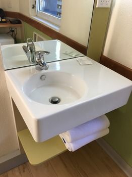 Ibis Budget Campbelltown - Holiday Cairns 1