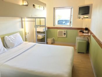 Ibis Budget Campbelltown - Holiday Cairns 7