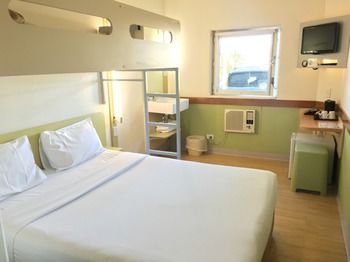 Ibis Budget Campbelltown - Holiday Cairns 8