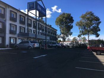 Ibis Budget Campbelltown - Holiday Cairns 13