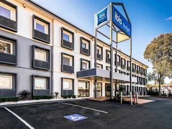 Ibis Budget Campbelltown - Holiday Cairns 25