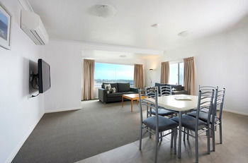 Harbourview Serviced Apartments - Holiday Cairns 3