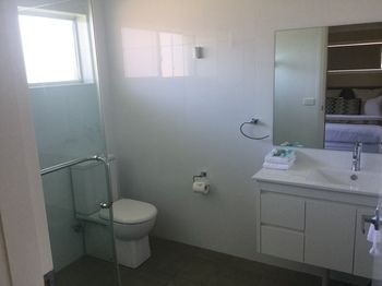 Harbourview Serviced Apartments - Holiday Cairns 24