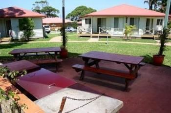 Kings Point Retreat - Holiday Cairns 5