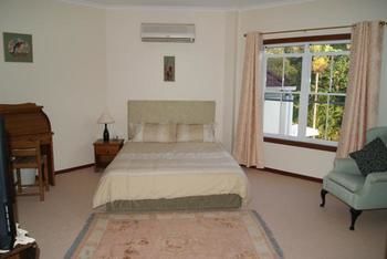 Kingfishers Manor @ Noosa - Holiday Cairns 0