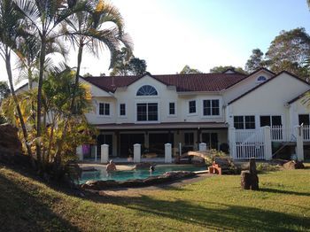 Kingfishers Manor @ Noosa - Holiday Cairns 31