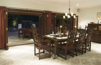 Kingfishers Manor @ Noosa - Holiday Cairns 37