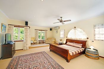 Kingfishers Manor @ Noosa - Holiday Cairns 46