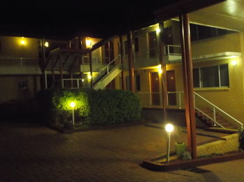 Ulladulla Harbour Motel - Holiday Cairns 3