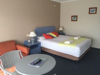 Ulladulla Harbour Motel - Holiday Cairns 10