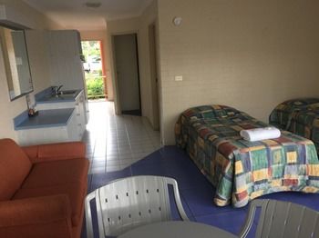 Ulladulla Harbour Motel - Holiday Cairns 24