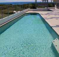 White Shells Luxury Apartments - Holiday Cairns