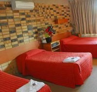 Palms Hotel Motel Chullora - Holiday Cairns