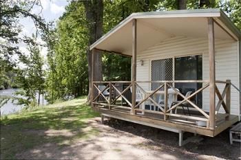 Riverglade Caravan Park - Holiday Cairns 2