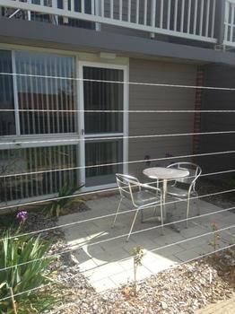 Bathurst Apartments - Holiday Cairns 3