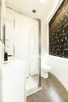 Airport Hotel Sydney - Holiday Cairns 24