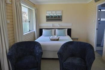 Edgewater Motel Ulladulla - Holiday Cairns 0
