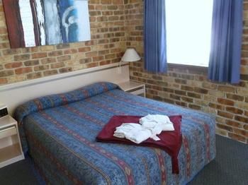 Mollymook Surfbeach Motel And Apartments - Holiday Cairns 12