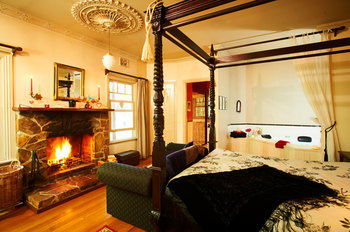 Merrow Cottages - Holiday Cairns 4