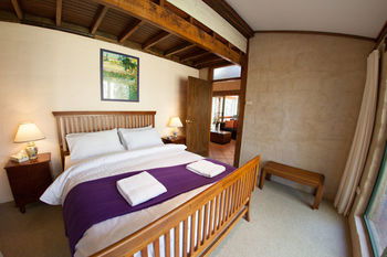 Bawley Bush Retreat And Cottages - Holiday Cairns 21