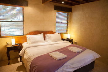 Bawley Bush Retreat And Cottages - Holiday Cairns 29
