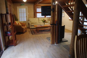 Bawley Bush Retreat And Cottages - Holiday Cairns 73