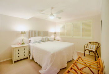 Birchgrove Apartments - Holiday Cairns 24