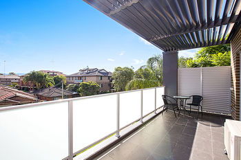 Astina Serviced Apartments - Parkside - Holiday Cairns 14