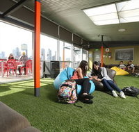 Melbourne Metro YHA - Hostel - Holiday Cairns