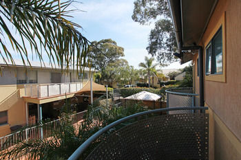 Travellers Motor Village - Holiday Cairns 6