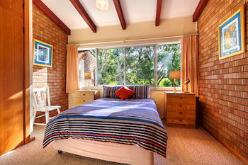 Mollymook Beach Units - Holiday Cairns 7