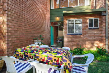 Mollymook Beach Units - Holiday Cairns 18