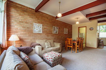 Mollymook Beach Units - Holiday Cairns 21