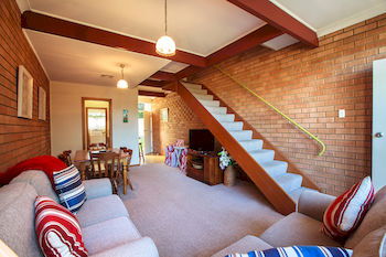 Mollymook Beach Units - Holiday Cairns 30