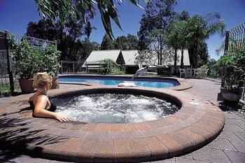 Vineyard Hill - Holiday Cairns 4