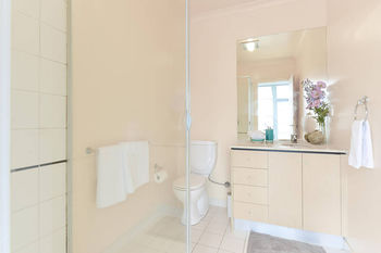 Anchor On Flinders Prime - Holiday Cairns 2