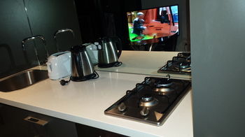 Amazing Accommodations South Yarra - Holiday Cairns 1