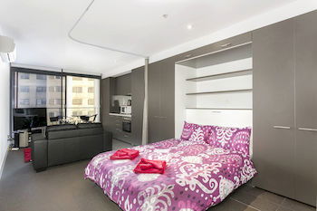 Amazing Accommodations South Yarra - Holiday Cairns 8