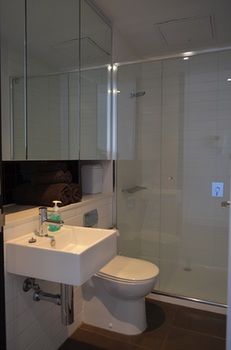 Amazing Accommodations South Yarra - Holiday Cairns 20
