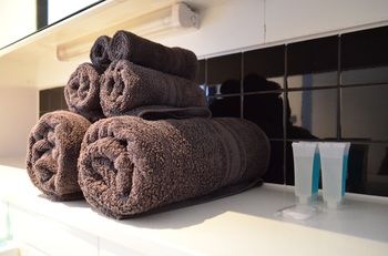 Amazing Accommodations South Yarra - Holiday Cairns 23