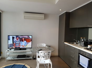 Amazing Accommodations South Yarra - Holiday Cairns 43