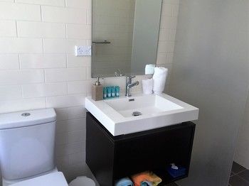 Huskisson Beach Bed And Breakfast - Holiday Cairns 33