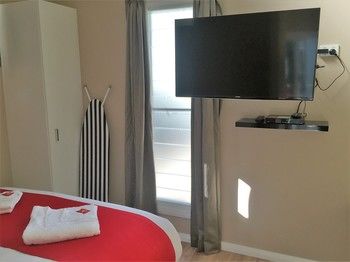 Huskisson Beach Bed And Breakfast - Holiday Cairns 58