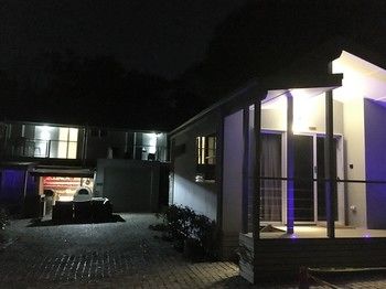 Huskisson Beach Bed And Breakfast - Holiday Cairns 75