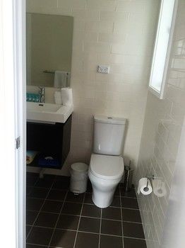 Huskisson Beach Bed And Breakfast - Holiday Cairns 78