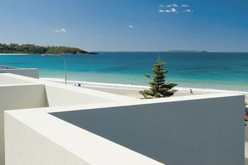 Mollymook Beachfront Executive Apartment - Holiday Cairns 6